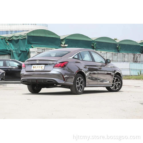Young Fashion MG5 2022 Model 1.5t Youth Fashion Edition Nuove auto